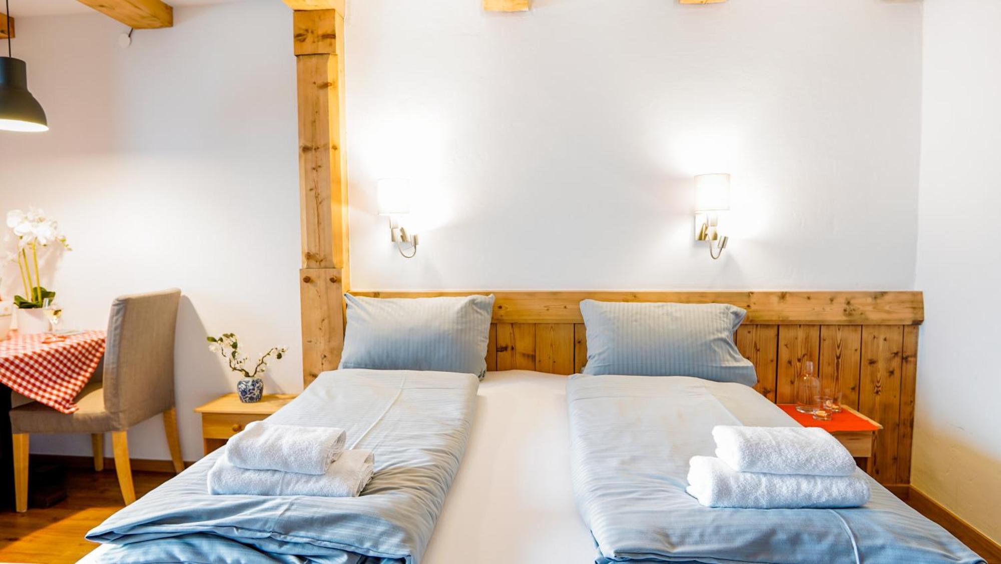 Landgasthof Zum Papyrer - Erholung Im Urlaubsgebiet Lenggries Ruang foto