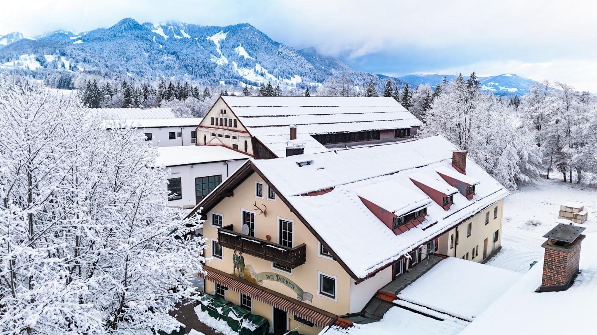 Landgasthof Zum Papyrer - Erholung Im Urlaubsgebiet Lenggries Bagian luar foto